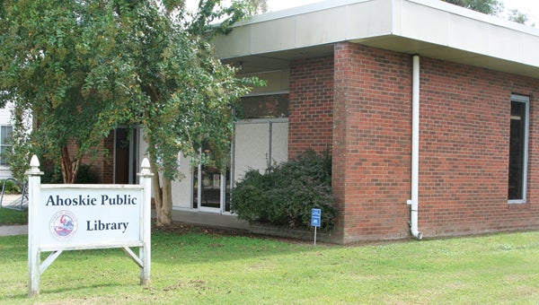 The Ahoskie Town Council has approved moving forward with their request for a USDA-funded $2.2 million grant for a new 10,000 square foot library building to replace the existing facility on Church Street, shown here. Staff Photo by Gene Motley