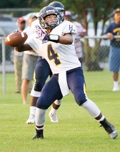 Hertford County quarterback Lance Hunter leads the Bears offense through four games with 963 passing yards and nine touchdowns. | Next Level Photos / Charles Revelle